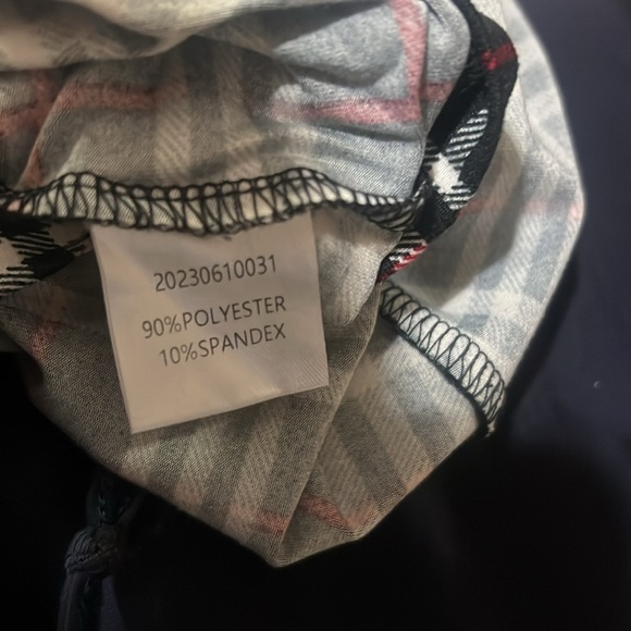 Blank Black and White Plaid Shirt Women's Size Medium Long Sleeves High Neck - Picture 6 of 6